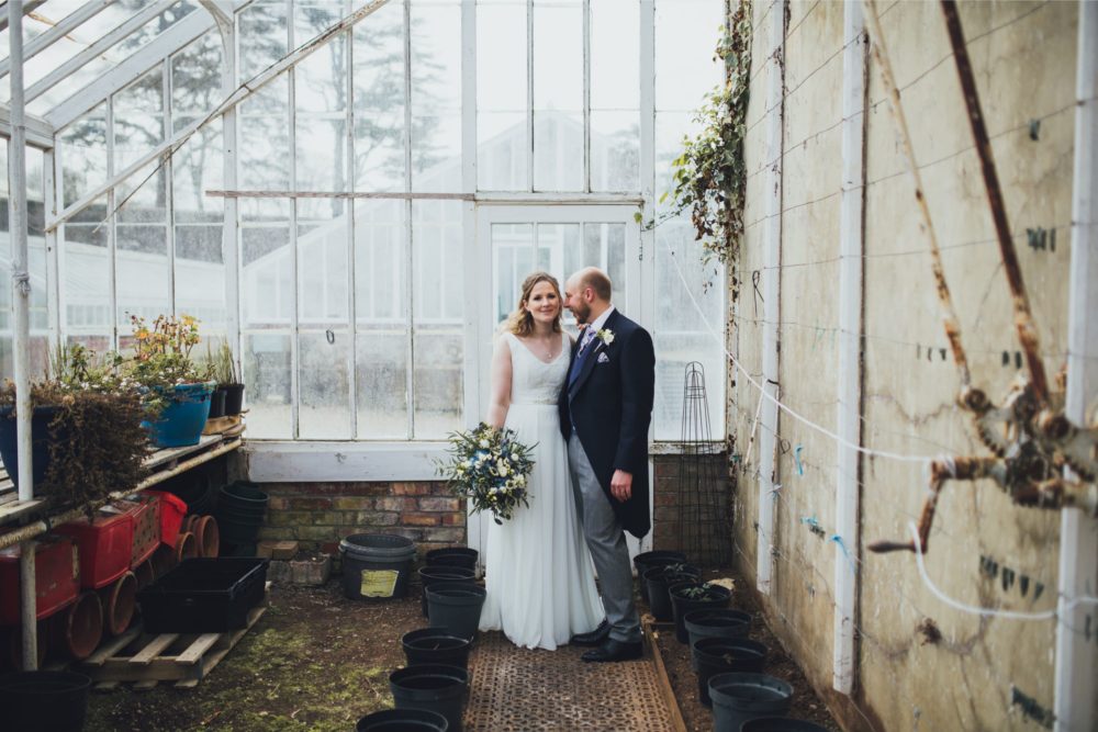 Wedding Blogging Topics For Photographers